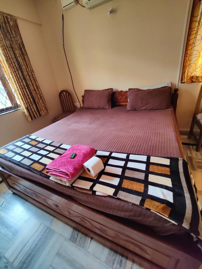 Hotel Menezes House Panaji Esterno foto
