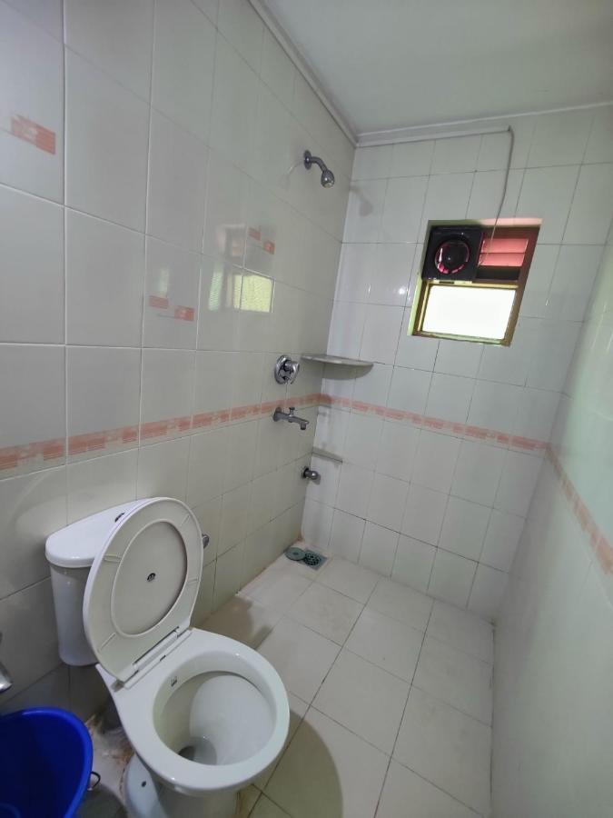 Hotel Menezes House Panaji Esterno foto