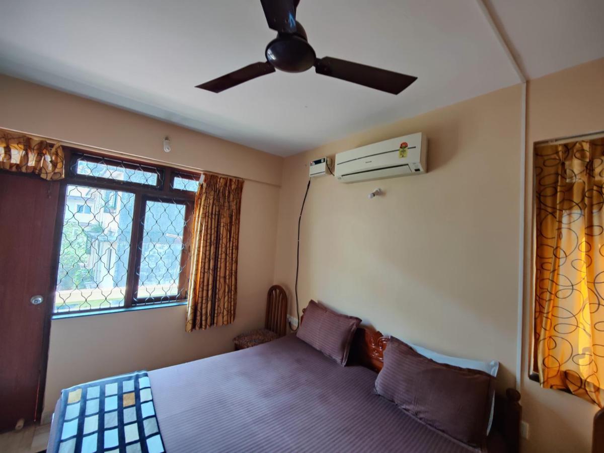 Hotel Menezes House Panaji Esterno foto