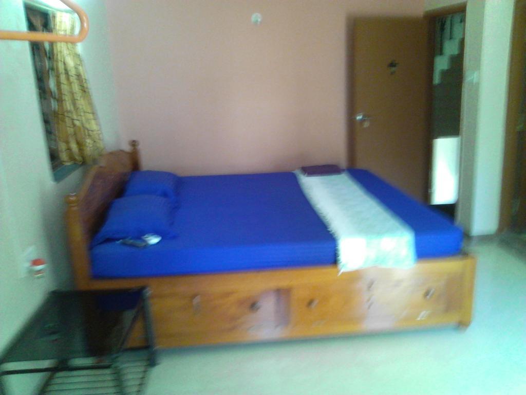 Hotel Menezes House Panaji Esterno foto