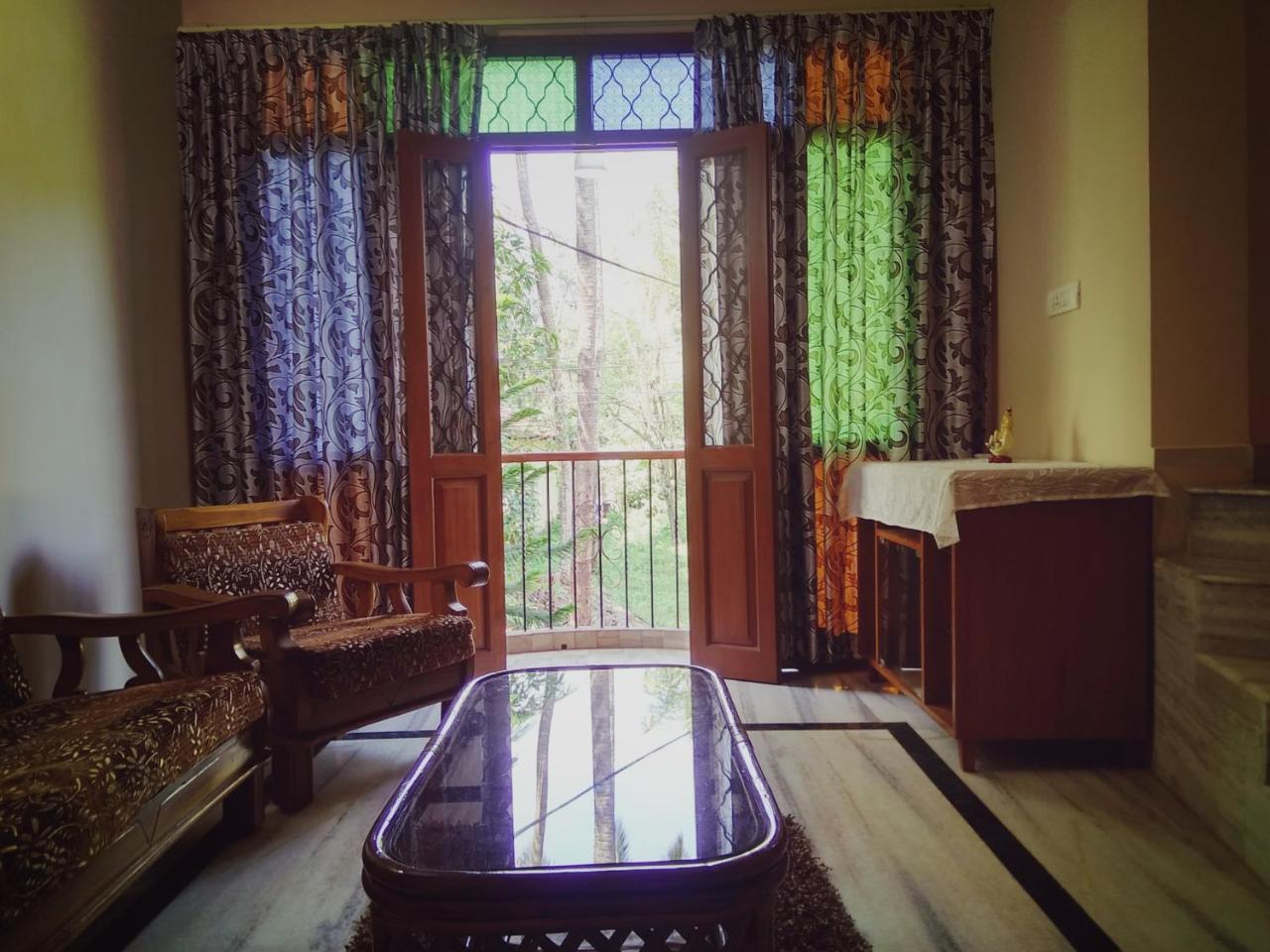 Hotel Menezes House Panaji Esterno foto